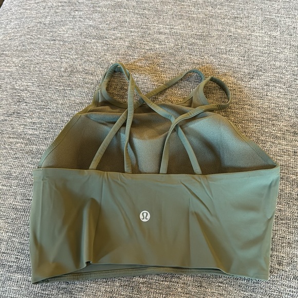 Lululemon like a cloud high neck bra - Picture 2 of 2